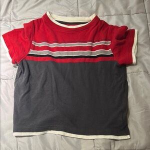 Arizona Jean Company Red and Gray Short Sleeve Tee